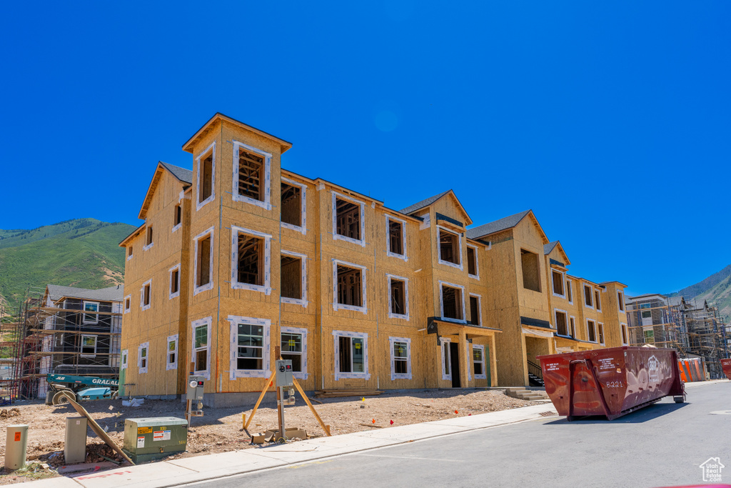 4687 S ALDER DR #G303 Mapleton, UT 84664