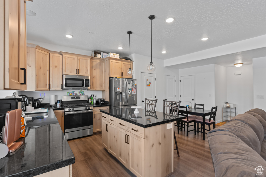 4211 W CAMP FLOYD CT Riverton, UT 84096