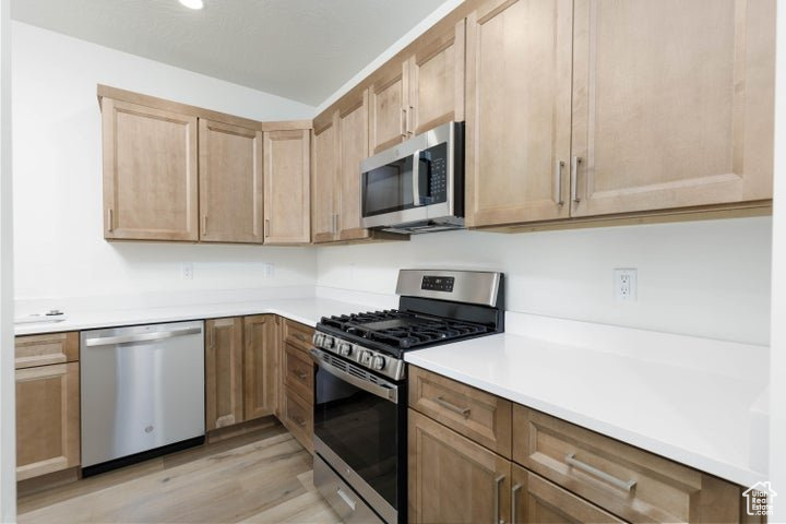 Photo 8 for MLS #2095213 at 2154 W 320 South #50