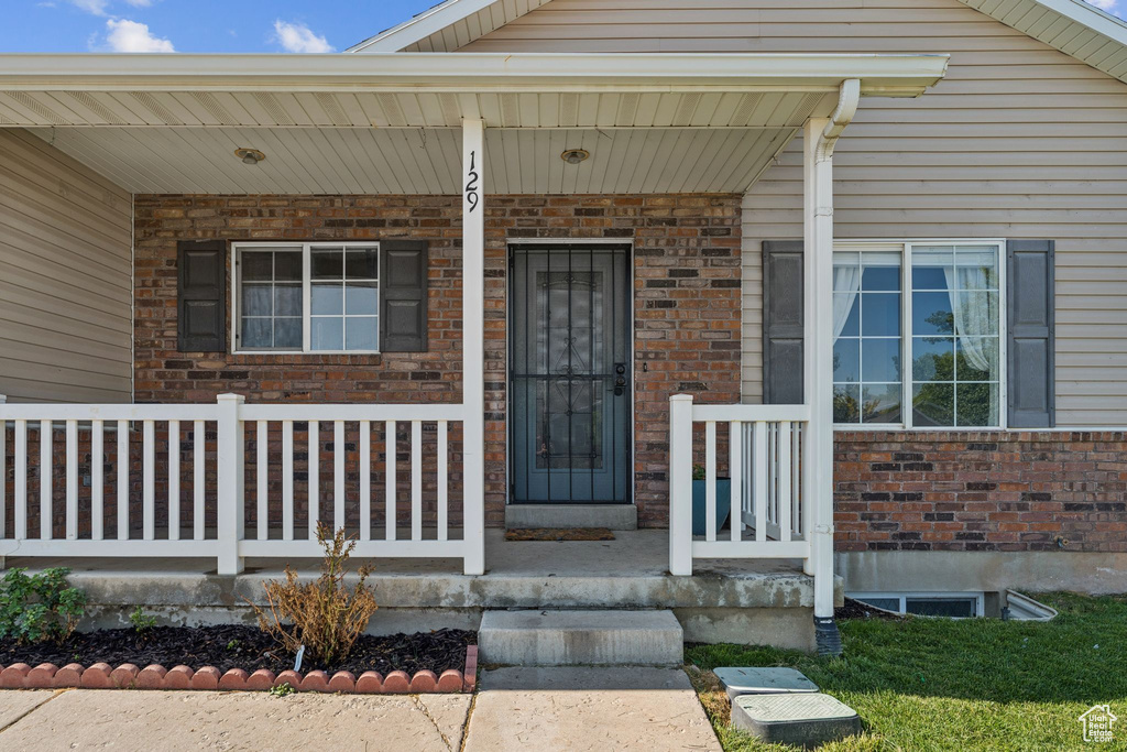 129 W 500 N Santaquin, UT 84655