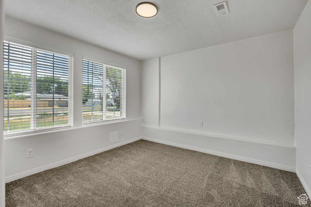 2692 W 5250 S Roy, UT 84067