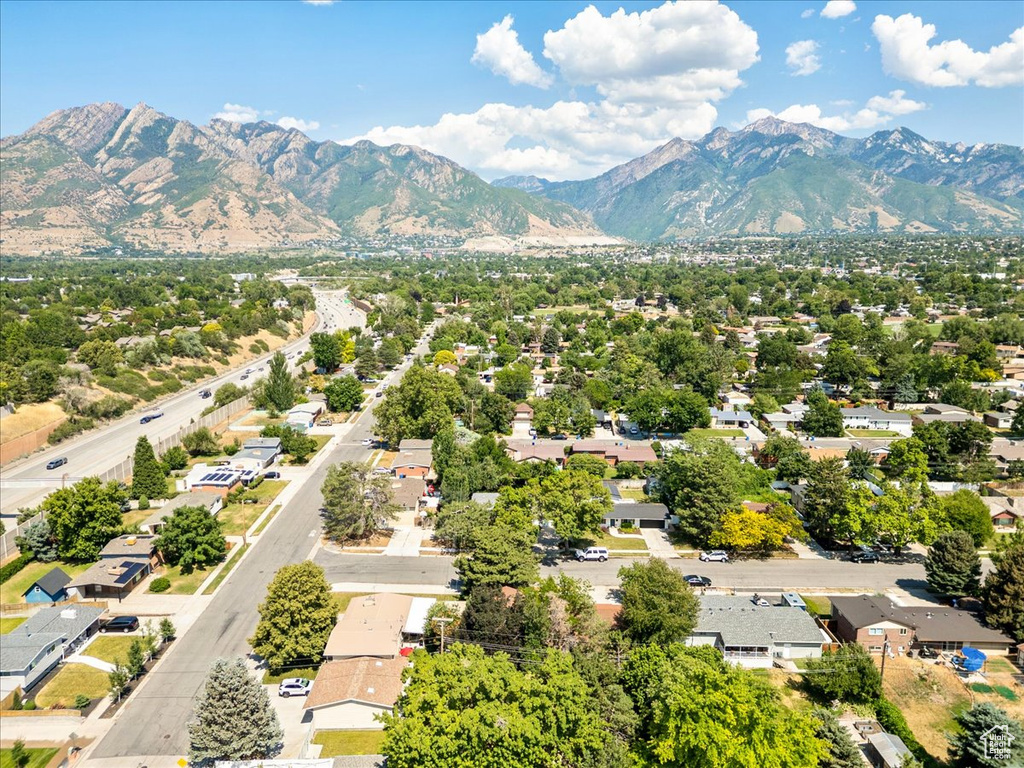 6690 S 1495 E Cottonwood Heights, UT 84121
