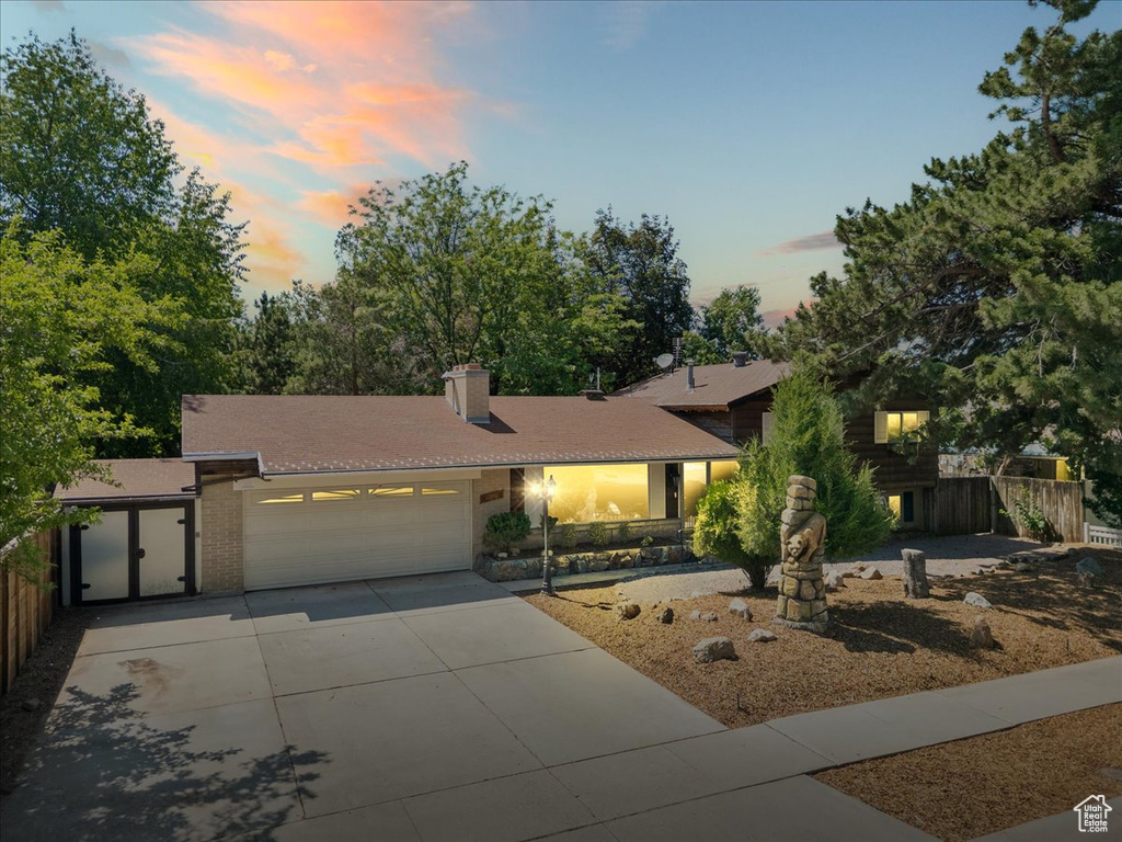 6690 S 1495 E Cottonwood Heights, UT 84121