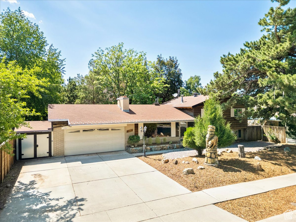 6690 S 1495 E Cottonwood Heights, UT 84121