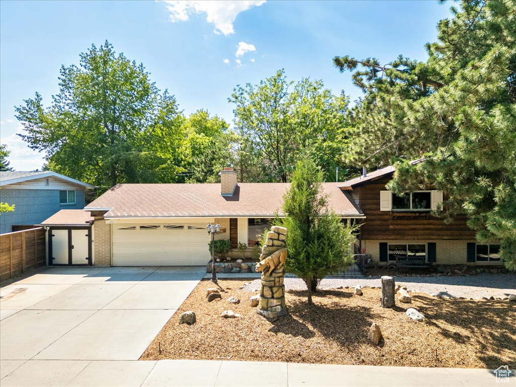 6690 S 1495 E Cottonwood Heights, UT 84121