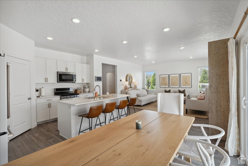 1128 E BEARING DR Saratoga Springs, UT 84045