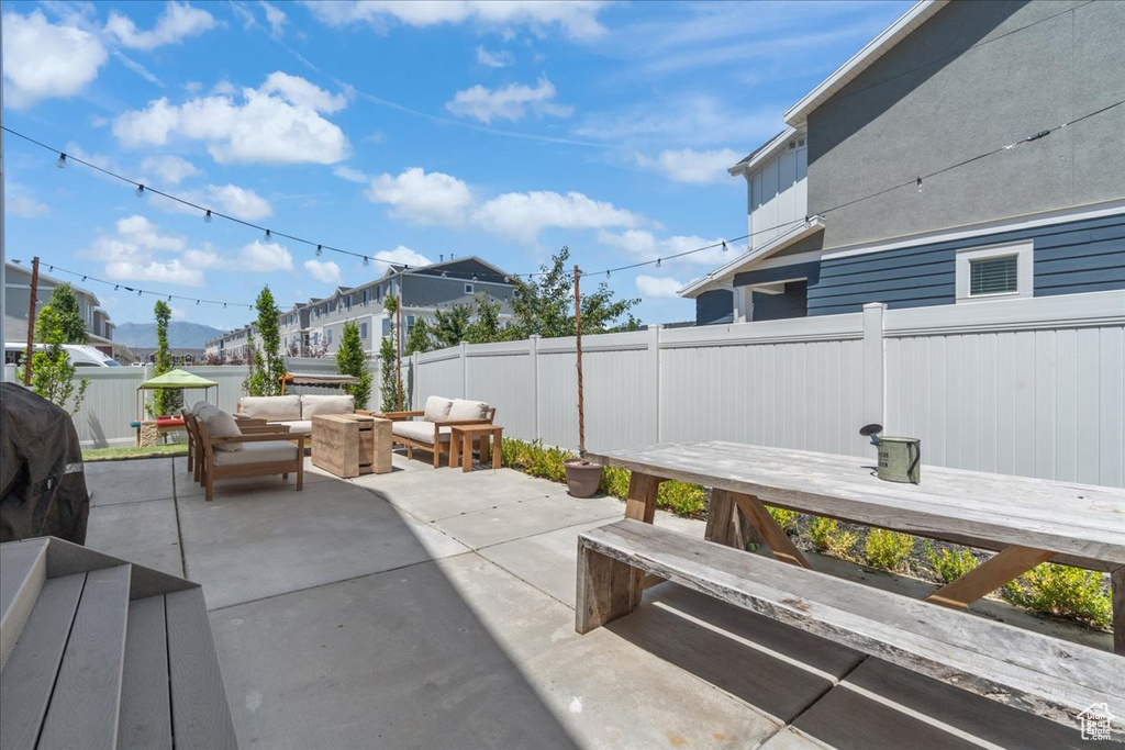 1128 E BEARING DR Saratoga Springs, UT 84045