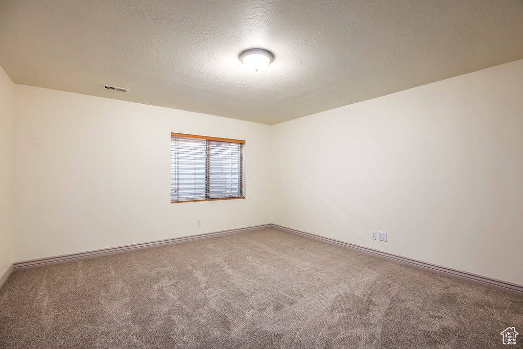 5689 W SANDY STONE CIR South Jordan, UT 84009