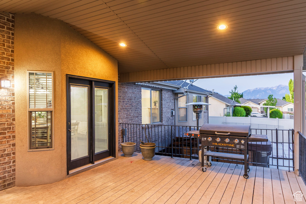5689 W SANDY STONE CIR South Jordan, UT 84009