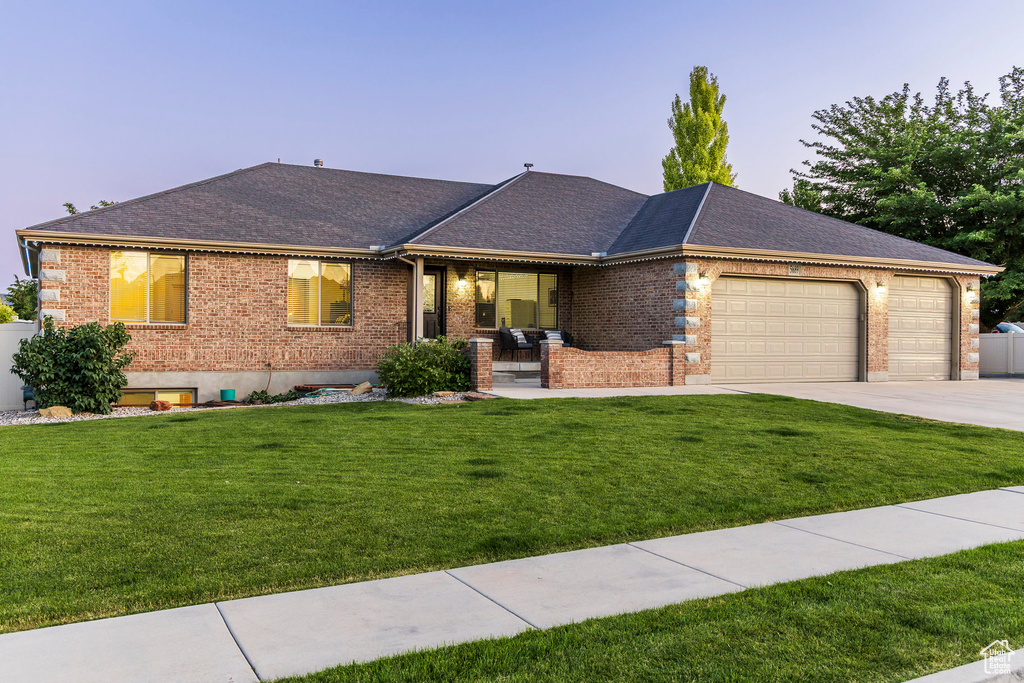 5689 W SANDY STONE CIR South Jordan, UT 84009