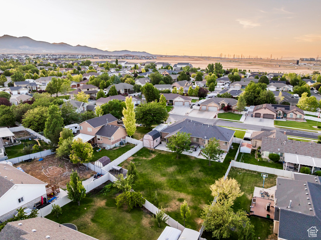 5689 W SANDY STONE CIR South Jordan, UT 84009