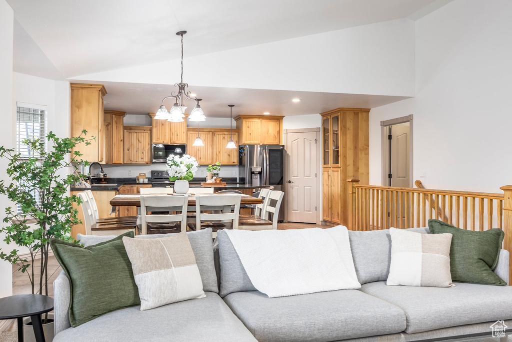 5689 W SANDY STONE CIR South Jordan, UT 84009