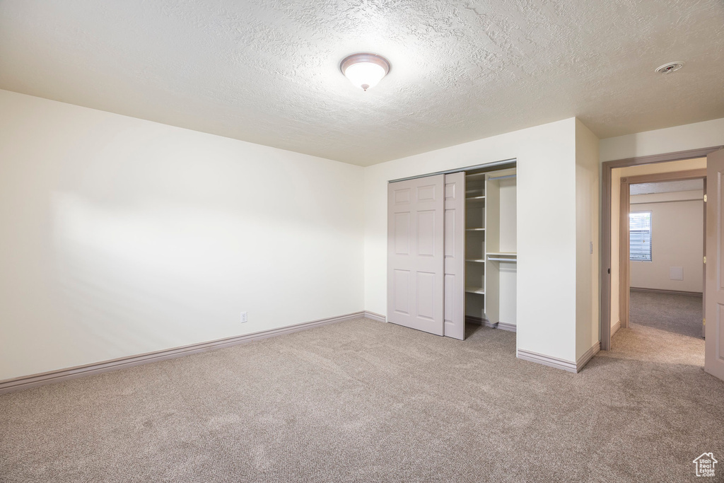 5689 W SANDY STONE CIR South Jordan, UT 84009