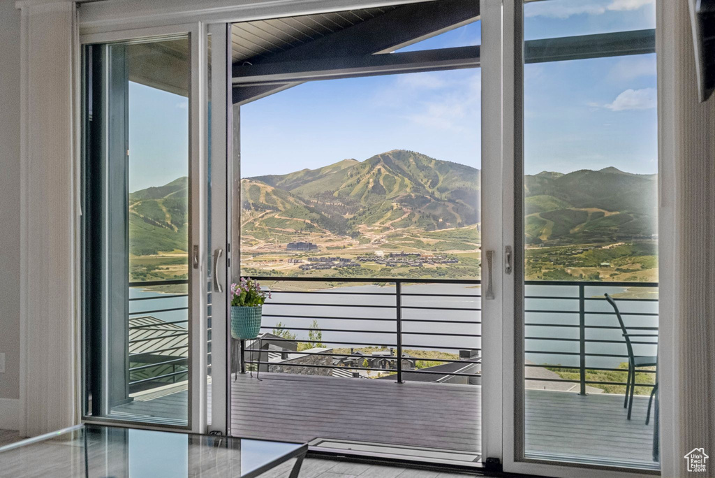 11143 N SHORELINE DR Hideout, UT 84036