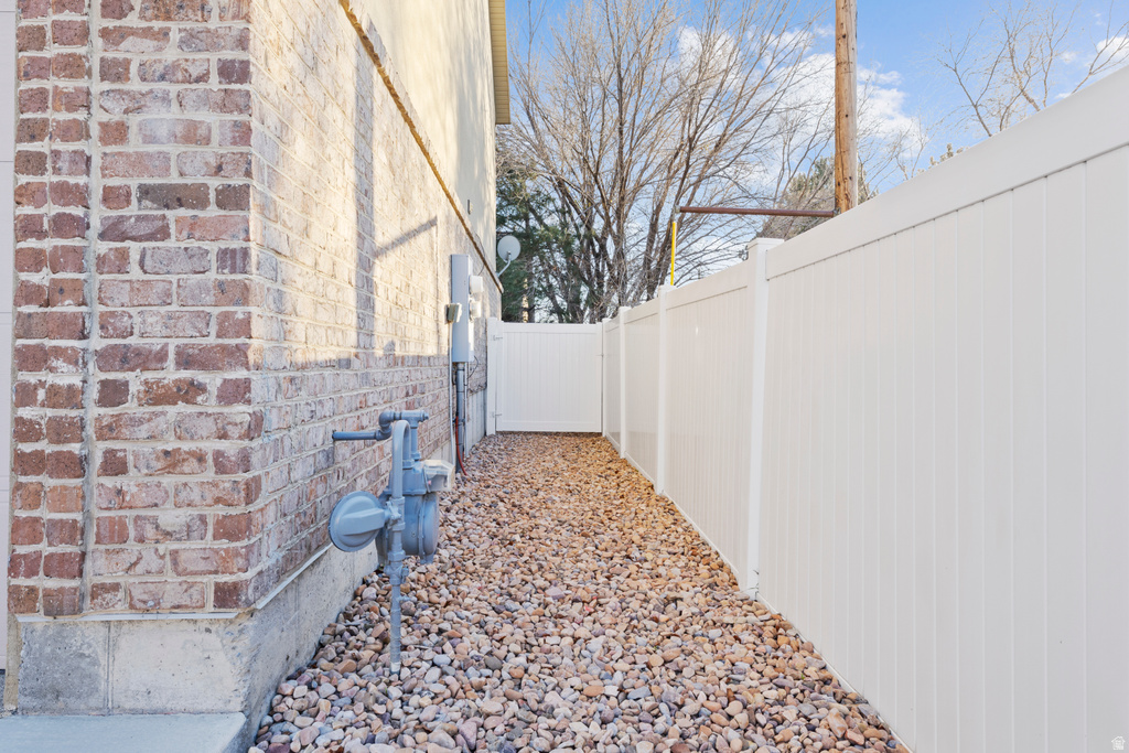 72 E 7320 S Midvale, UT 84047