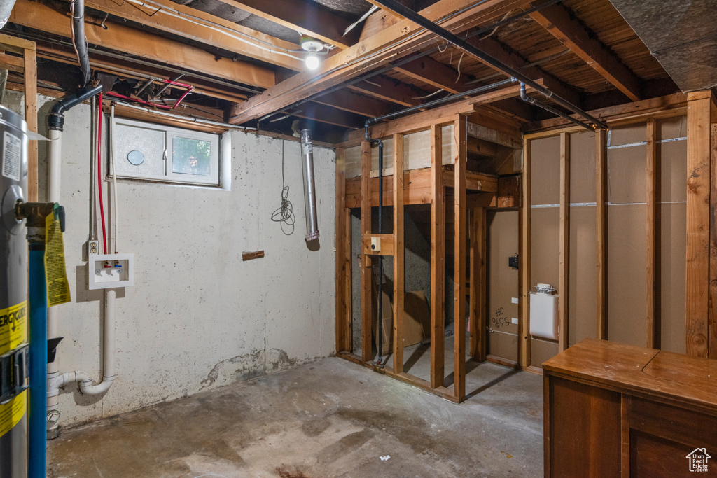 4621 S 150 W Washington Terrace, UT 84405