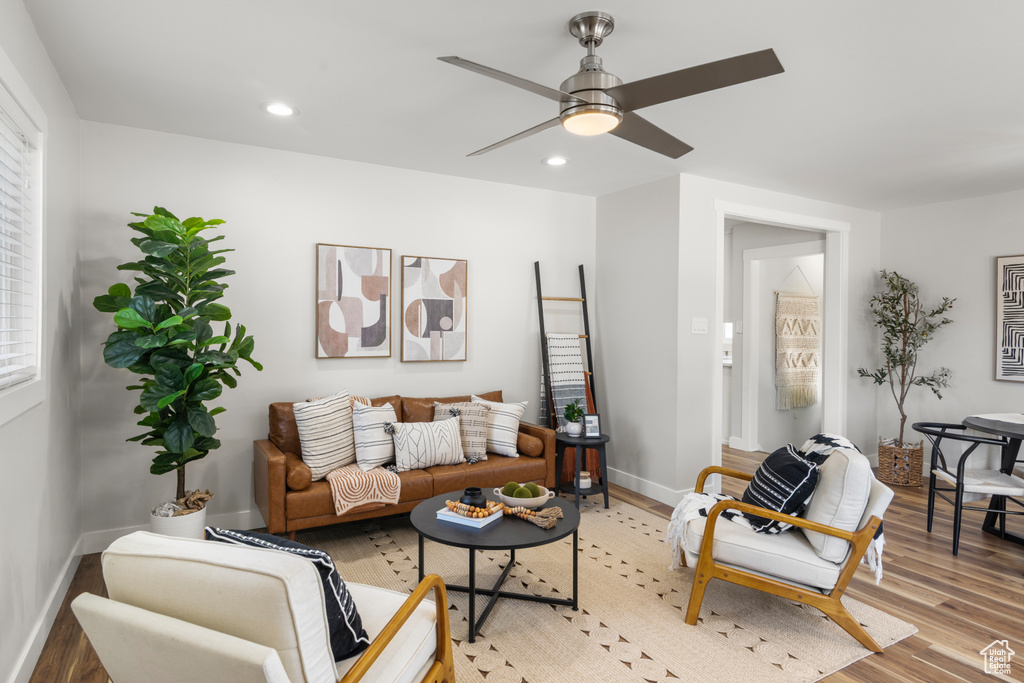 4621 S 150 W Washington Terrace, UT 84405