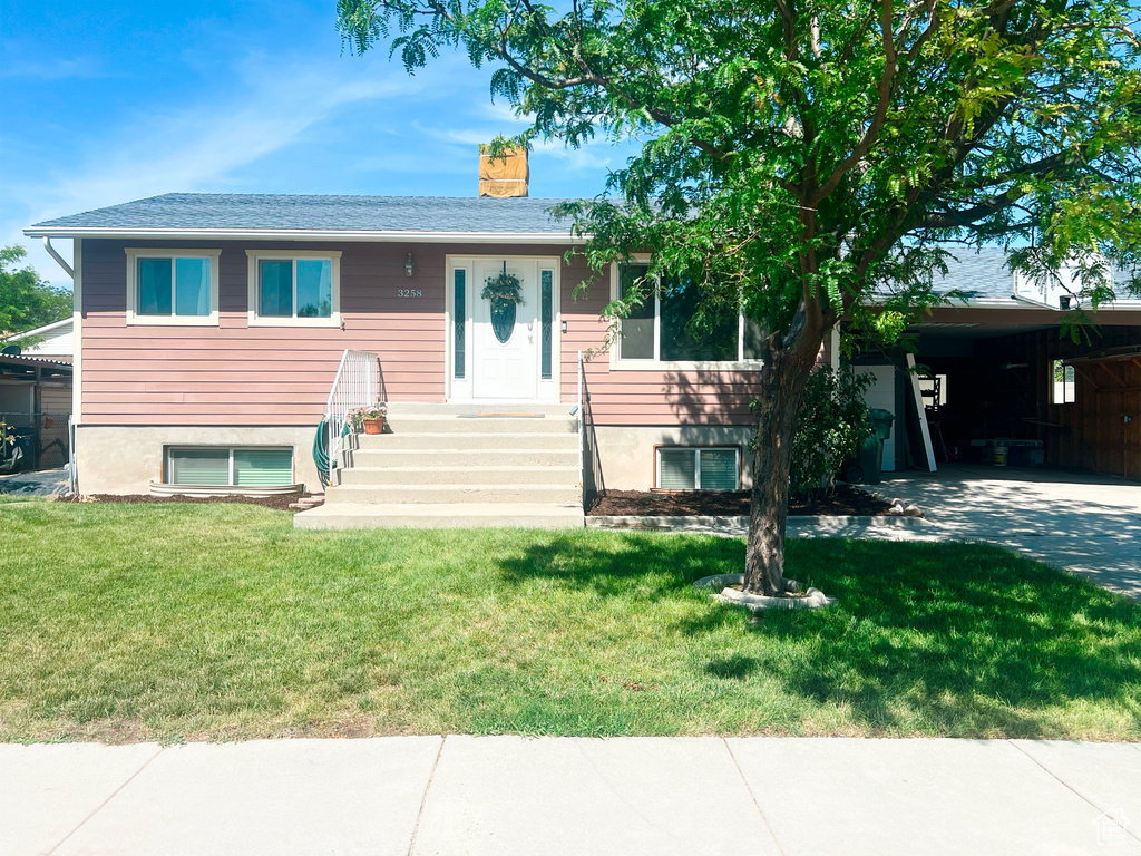 3258 S 4665 W West Valley City, UT 84120