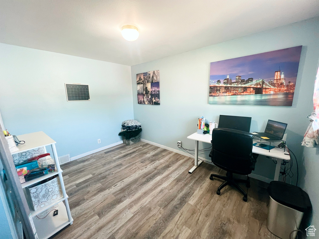 3258 S 4665 W West Valley City, UT 84120
