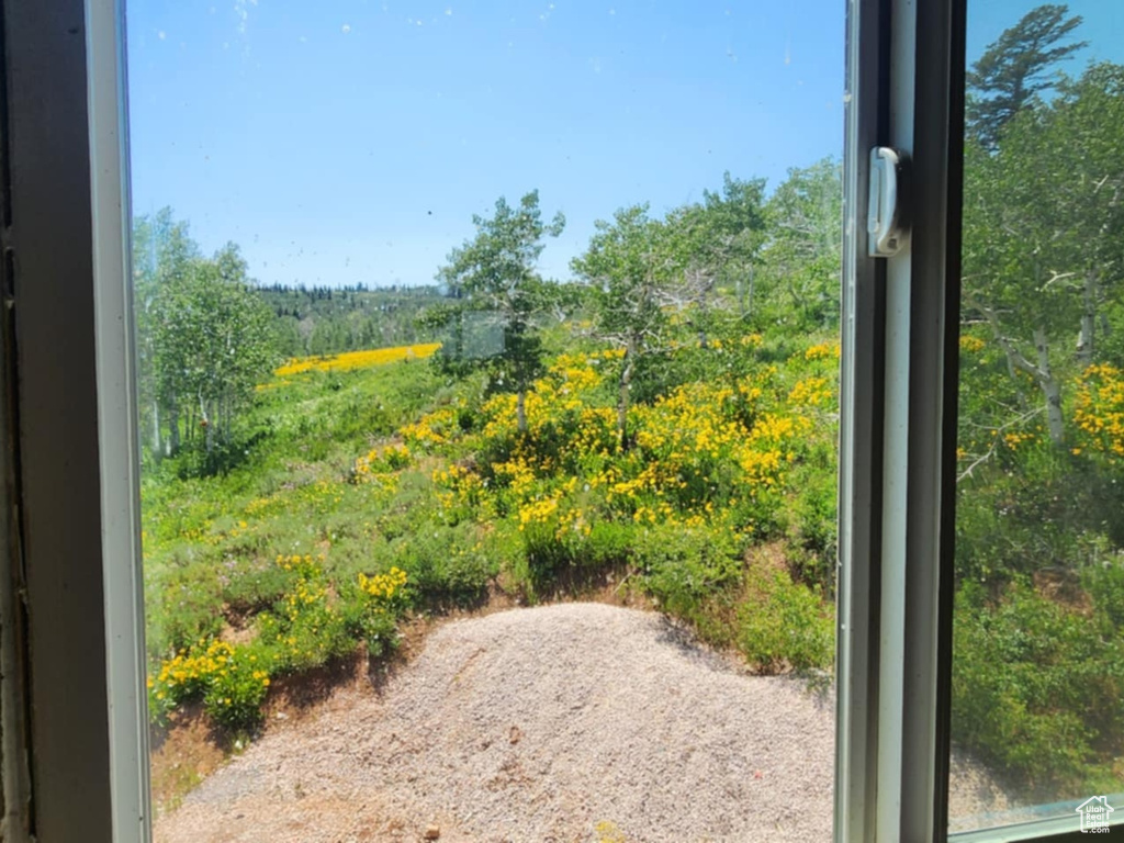 8153 JOHN FREMONT DR #H212 Huntsville, UT 84317