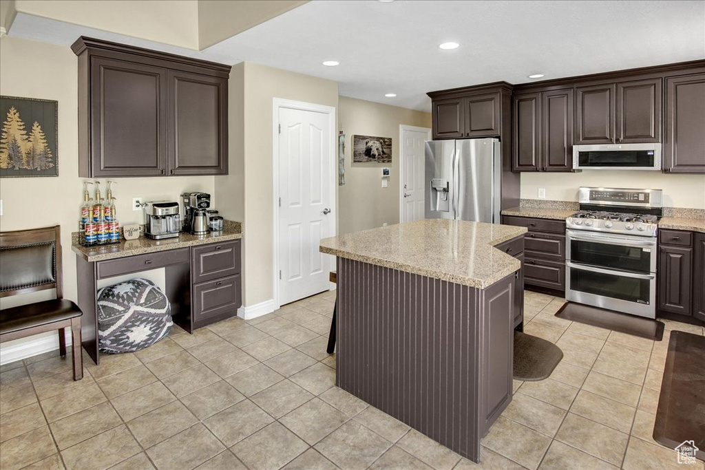 3672 N 225 E North Ogden, UT 84414