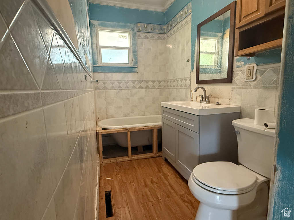 Photo 11 for MLS #2095311 at 111 E Center