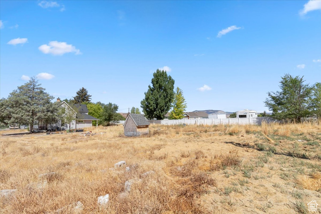 Photo 45 for MLS #2095311 at 111 E Center