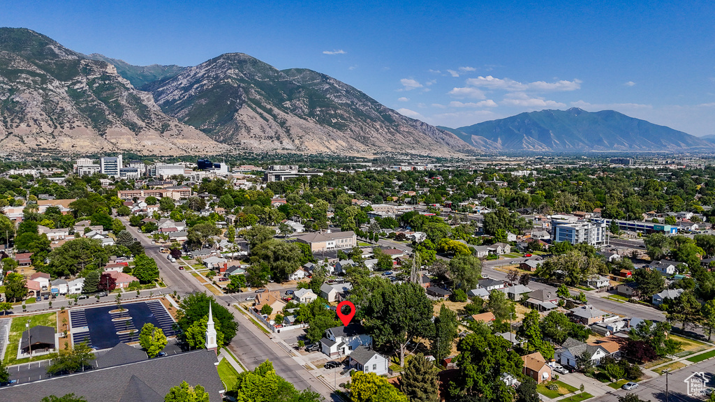 Bird\'s eye view of mountains