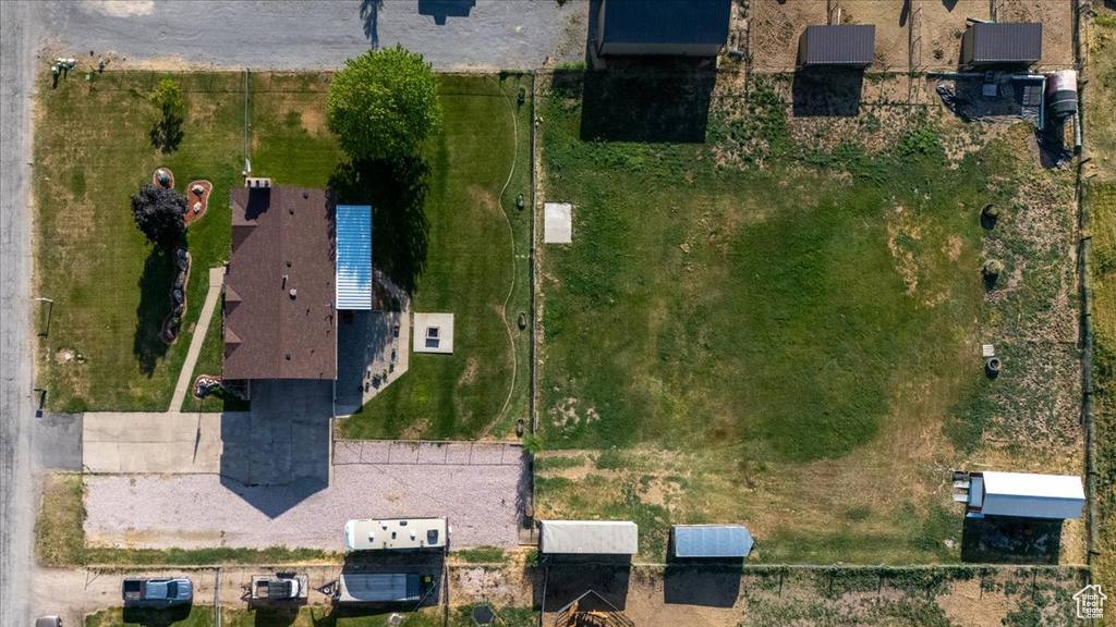 Aerial view of property and surrounding area