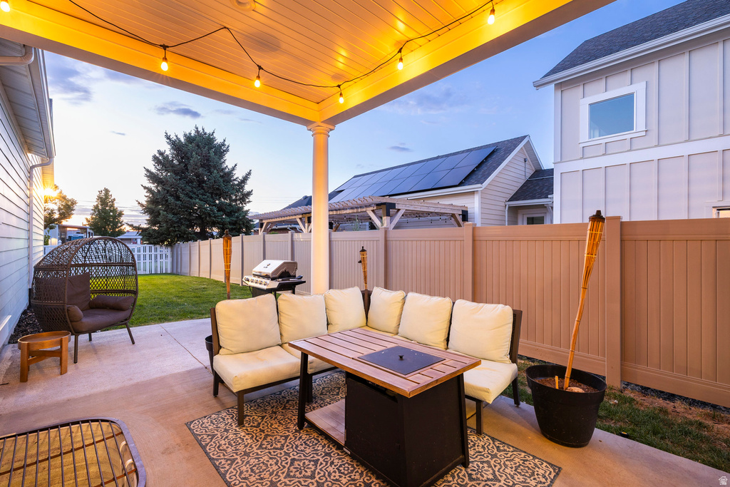 1042 W SHORELINE DR Layton, UT 84041