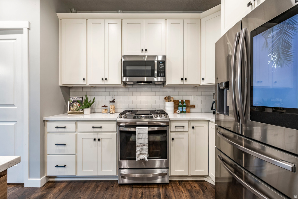 1042 W SHORELINE DR Layton, UT 84041