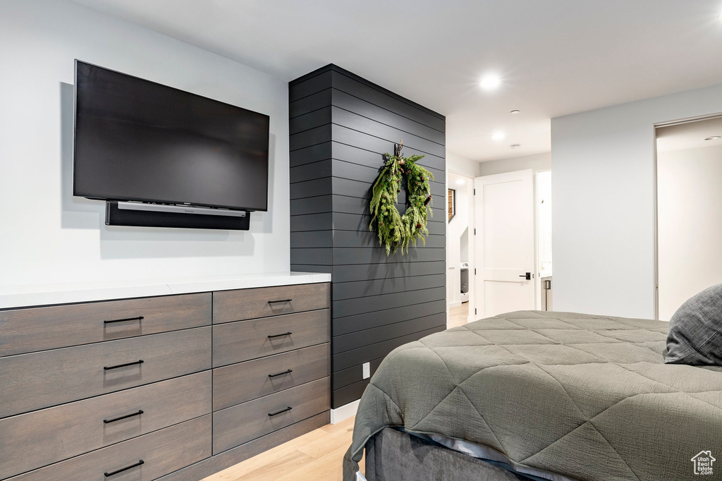 Bedroom featuring light wood-style floors and recessed lighting
