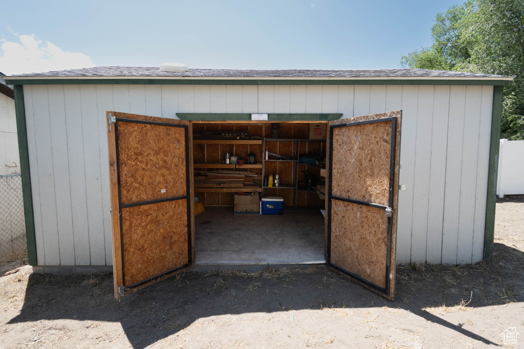 9446 S BARIUM ST Sandy, UT 84094