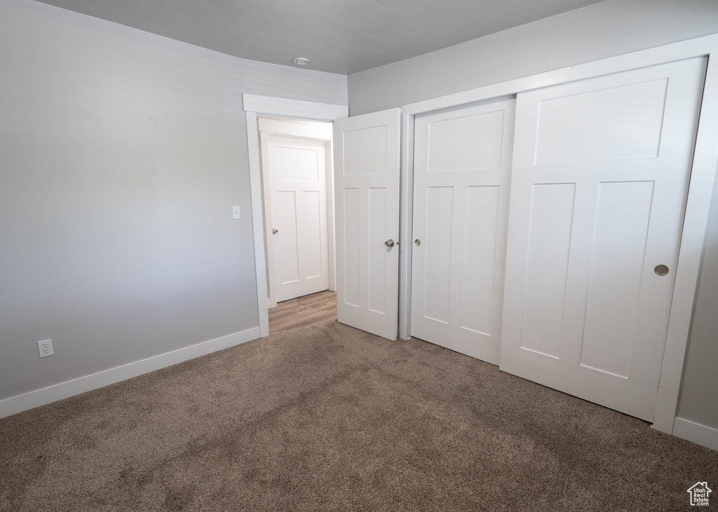 9446 S BARIUM ST Sandy, UT 84094