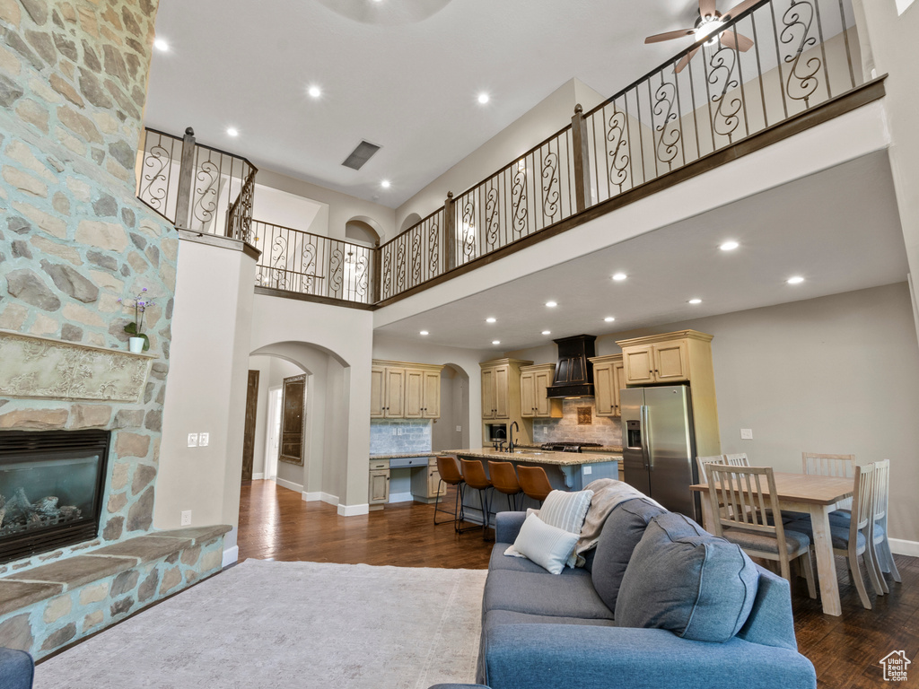 12768 S WHISPER BEND DR Draper, UT 84020