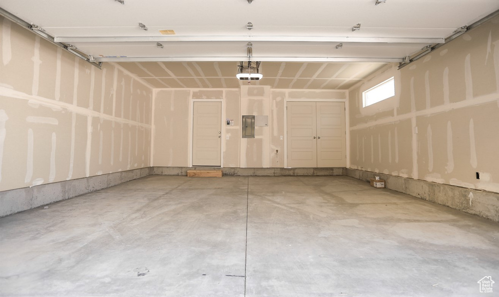138 E ABBEVILLE CT Sandy, UT 84070
