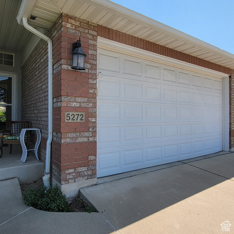 5272 S 1035 E South Ogden, UT 84403