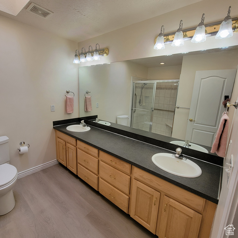 5272 S 1035 E South Ogden, UT 84403