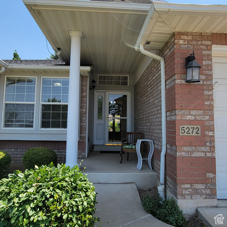 5272 S 1035 E South Ogden, UT 84403