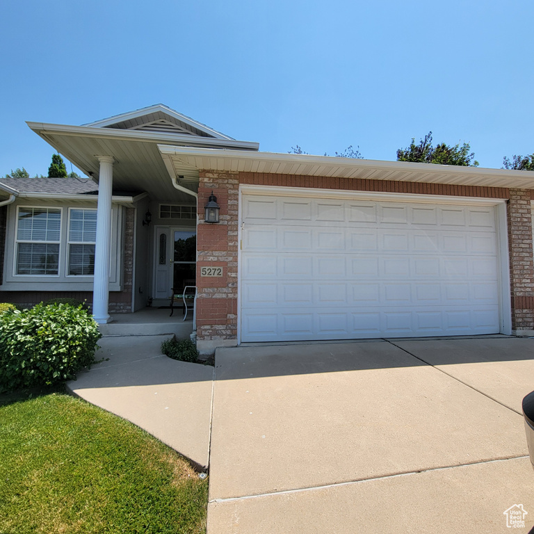 5272 S 1035 E South Ogden, UT 84403
