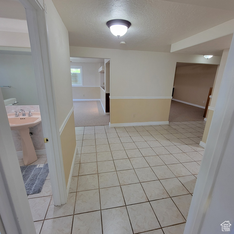 5272 S 1035 E South Ogden, UT 84403