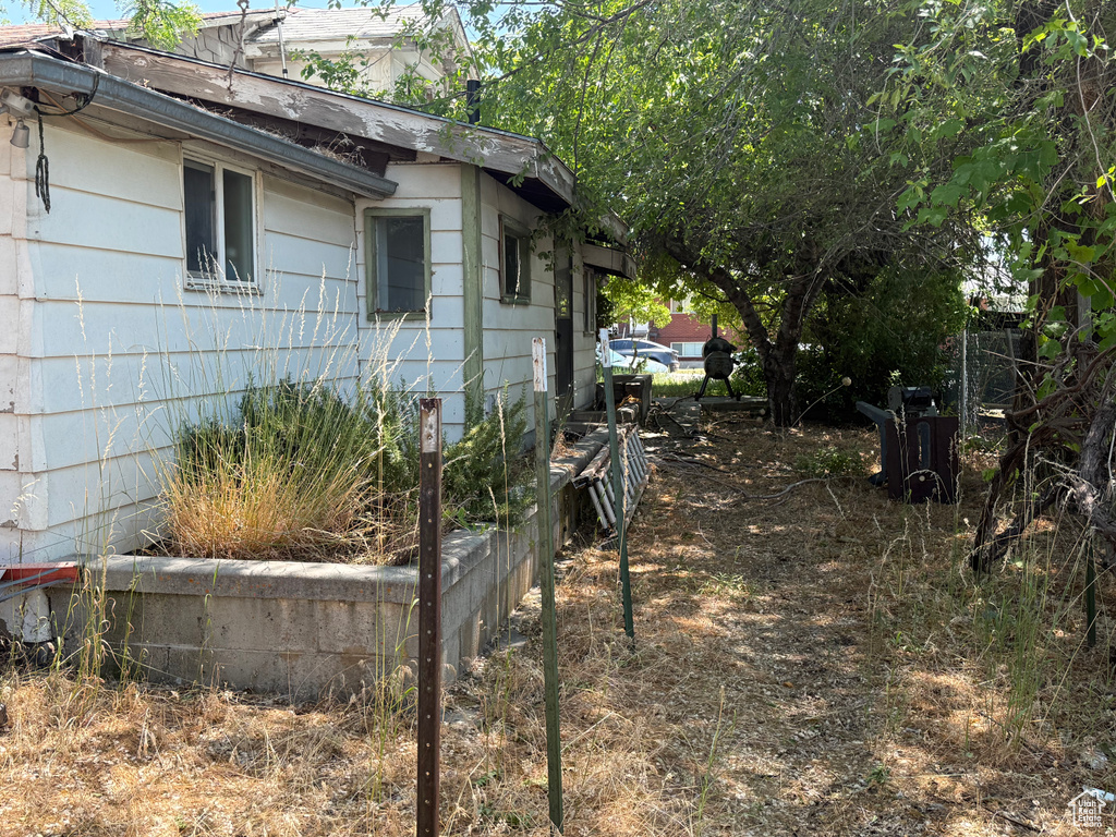View of side of property