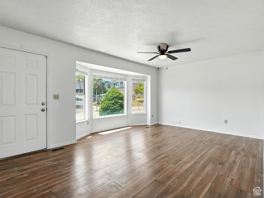 3992 S 4665 W West Valley City, UT 84120