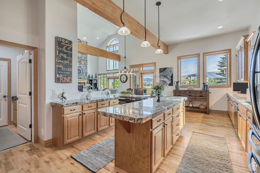 3710 N FOOTHILL LN Eden, UT 84310