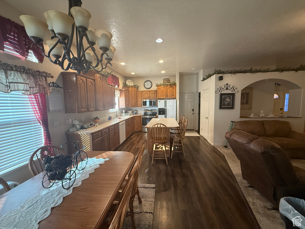 373 N 2550 W West Point, UT 84015