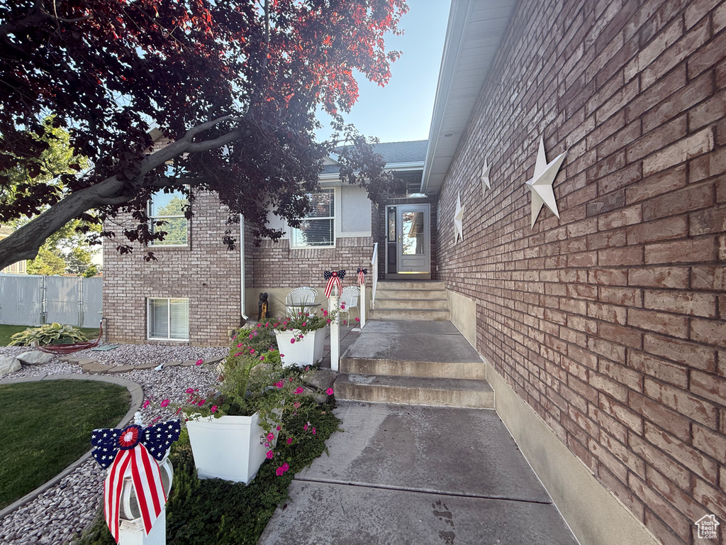 373 N 2550 W West Point, UT 84015