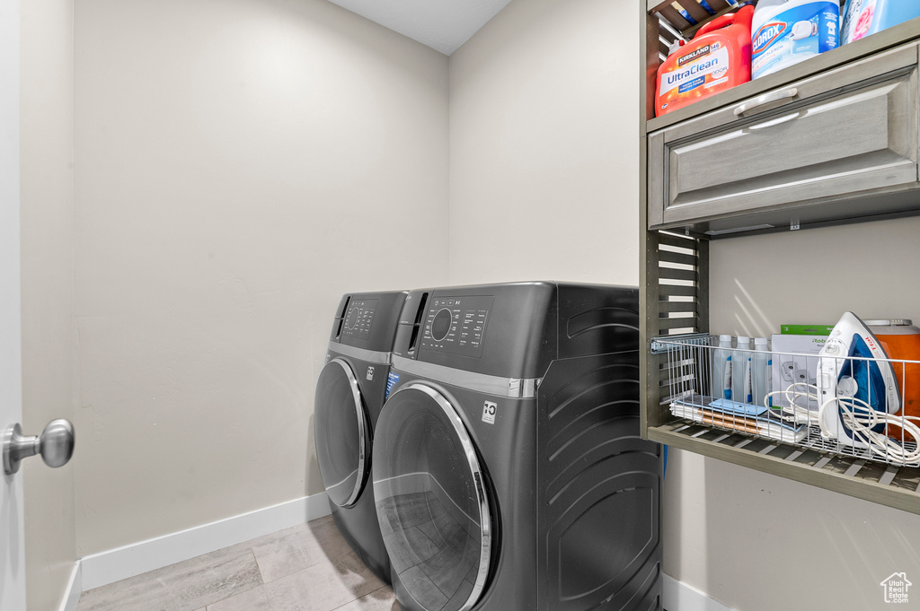 13703 S BLAYDE DR Herriman, UT 84096