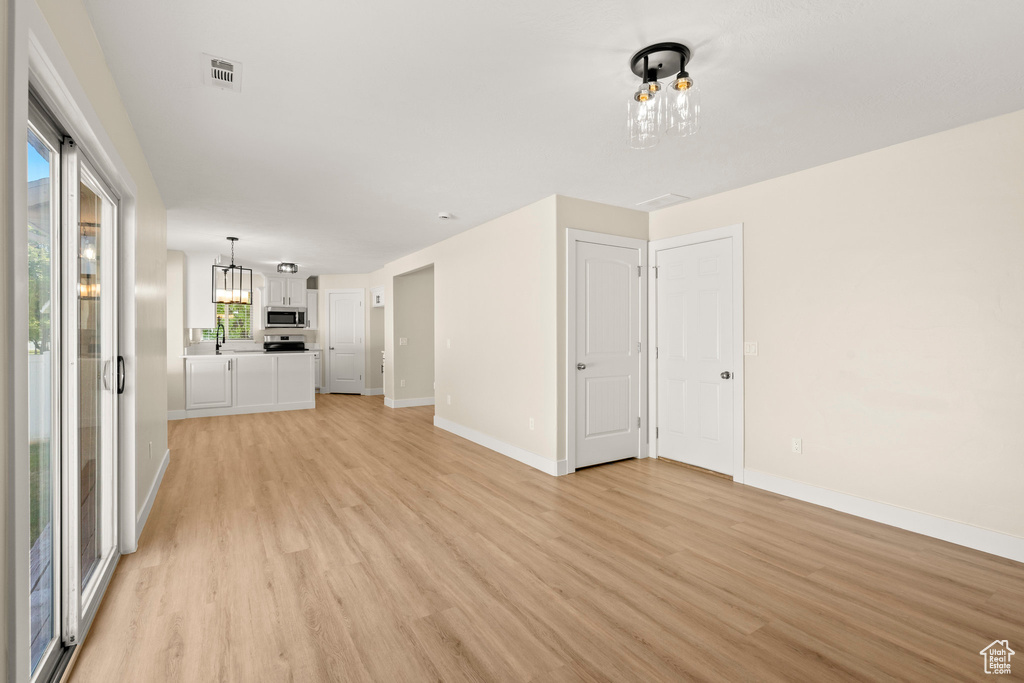 4012 N BOUNTY CV Lehi, UT 84043