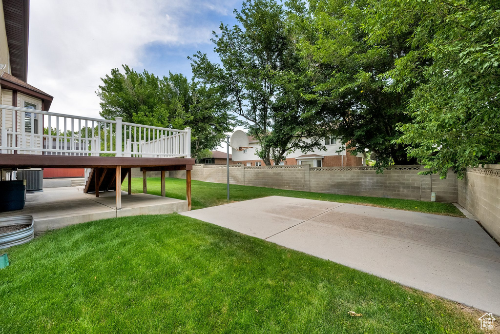 1604 W ROENEWOOD CIR Taylorsville, UT 84123