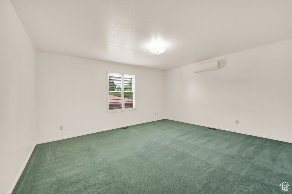 1604 W ROENEWOOD CIR Taylorsville, UT 84123